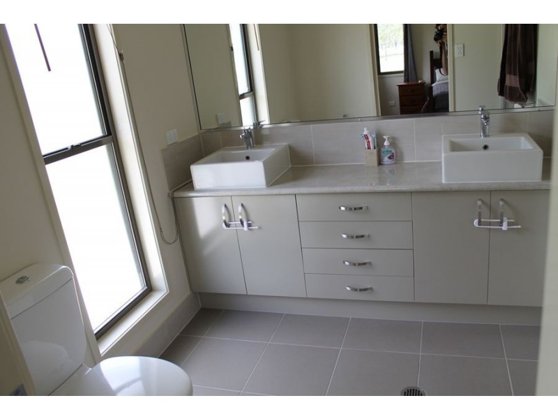 16 Jellick Road, The Palms QLD 4570