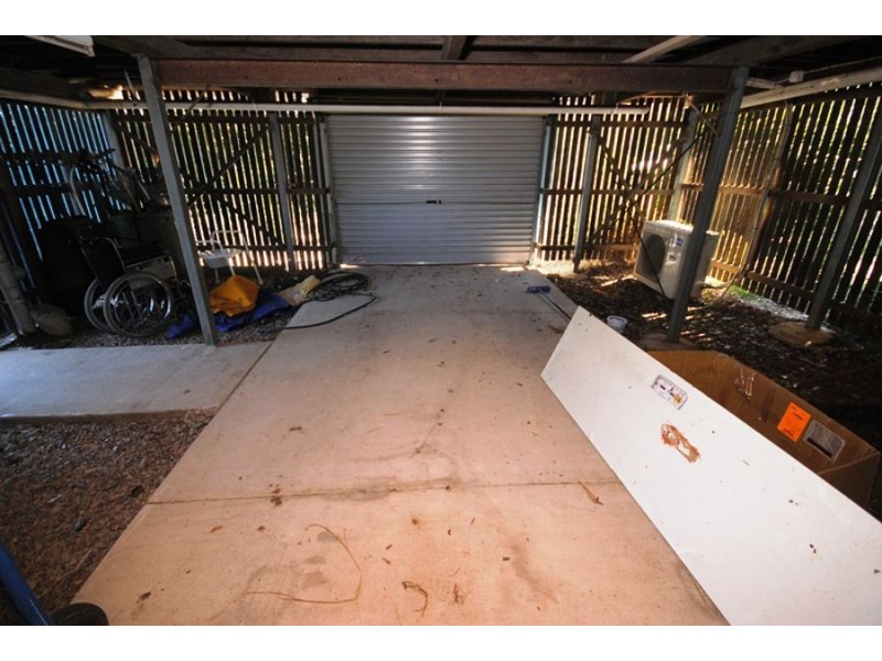 8 Lasiandra Drive, Southside QLD 4570