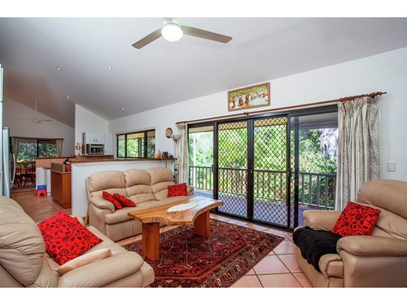 40 Belleden Place, Cooroy QLD 4563
