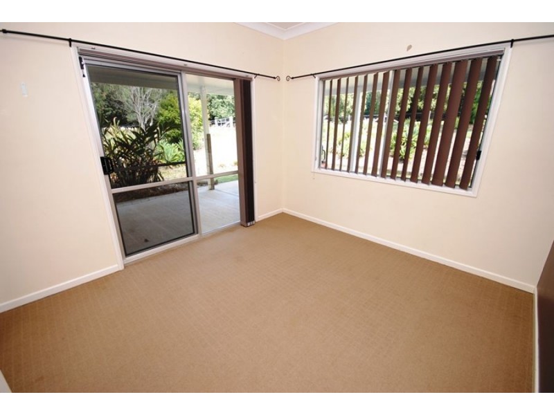 821 Kin Kin Road, Wolvi QLD 4570