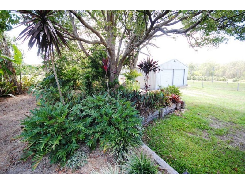 821 Kin Kin Road, Wolvi QLD 4570