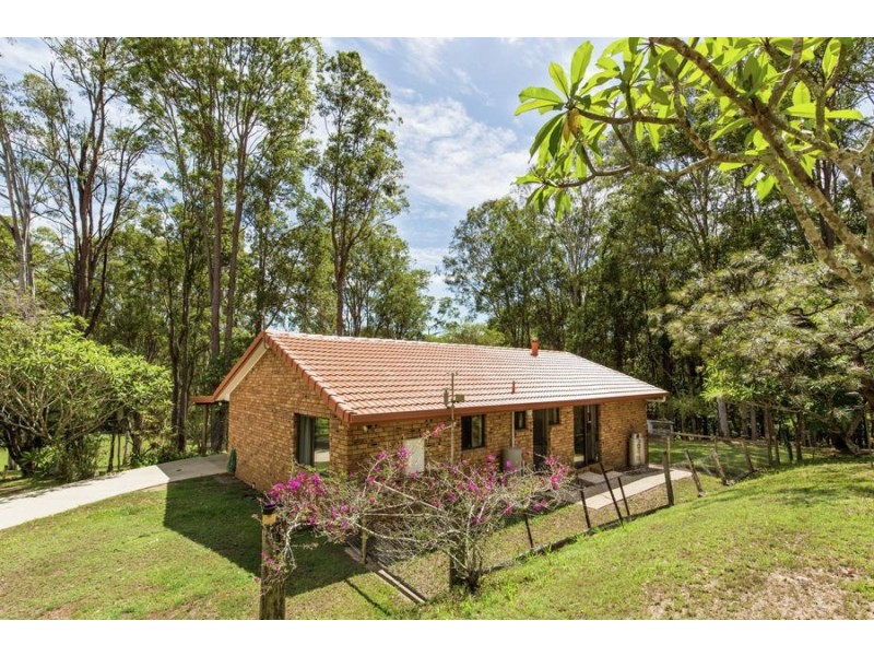 417 Cootharaba Road, Cootharaba QLD 4565