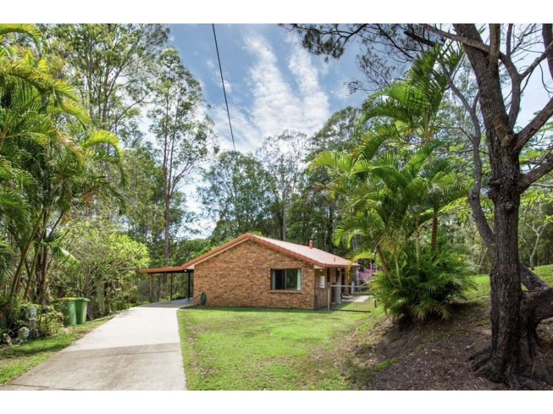 417 Cootharaba Road, Cootharaba QLD 4565