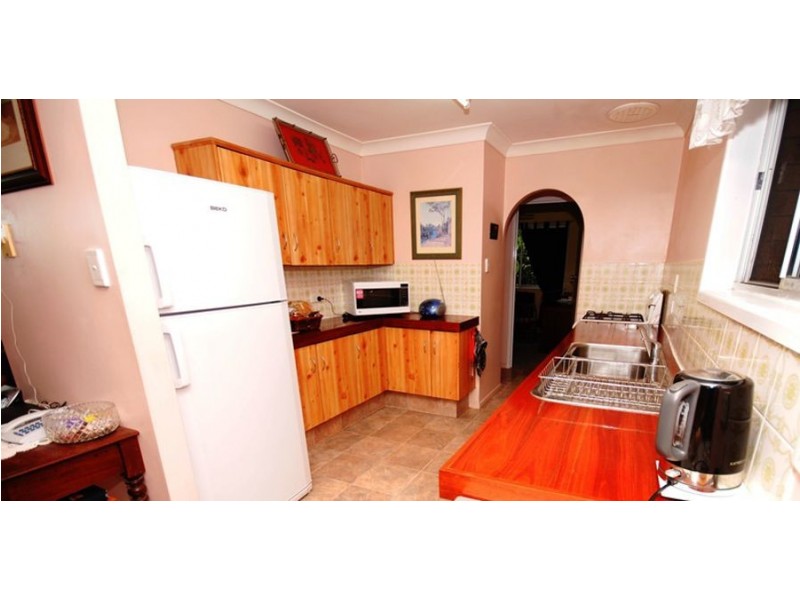 24 Johnstone Road, Southside QLD 4570