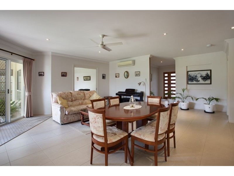 5 Maidment Court, Gympie QLD 4570