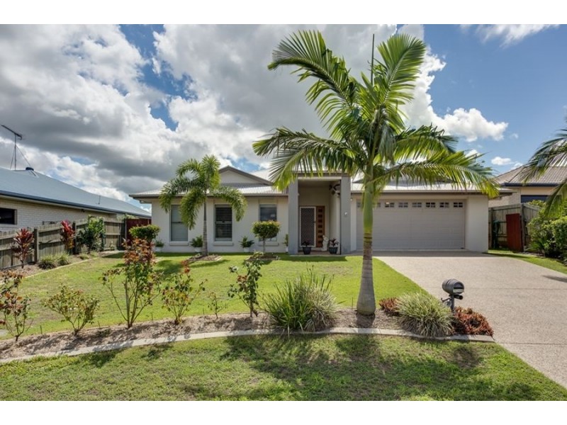 5 Maidment Court, Gympie QLD 4570