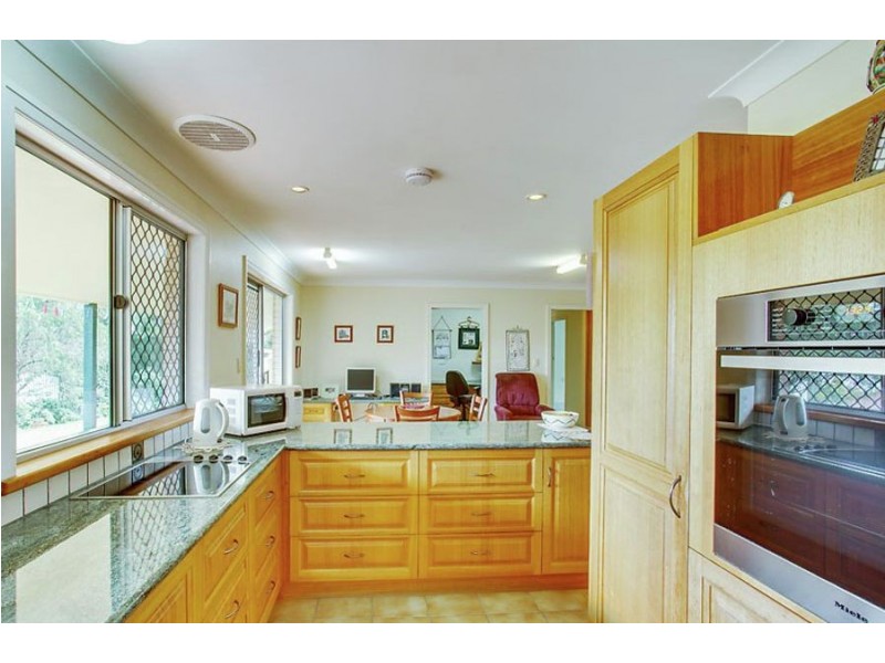 36 Sorensen Road, Southside QLD 4570