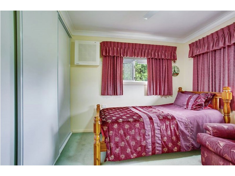 36 Sorensen Road, Southside QLD 4570