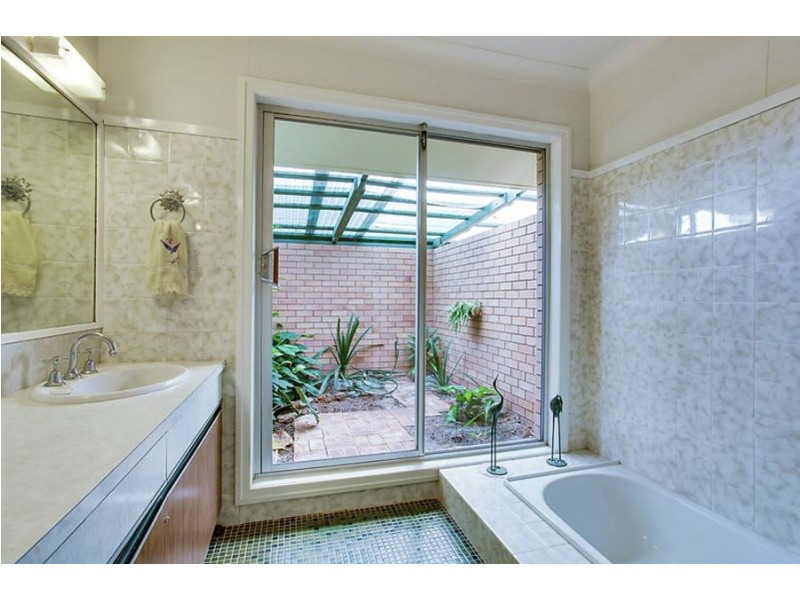 36 Sorensen Road, Southside QLD 4570