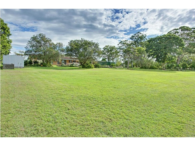 36 Sorensen Road, Southside QLD 4570