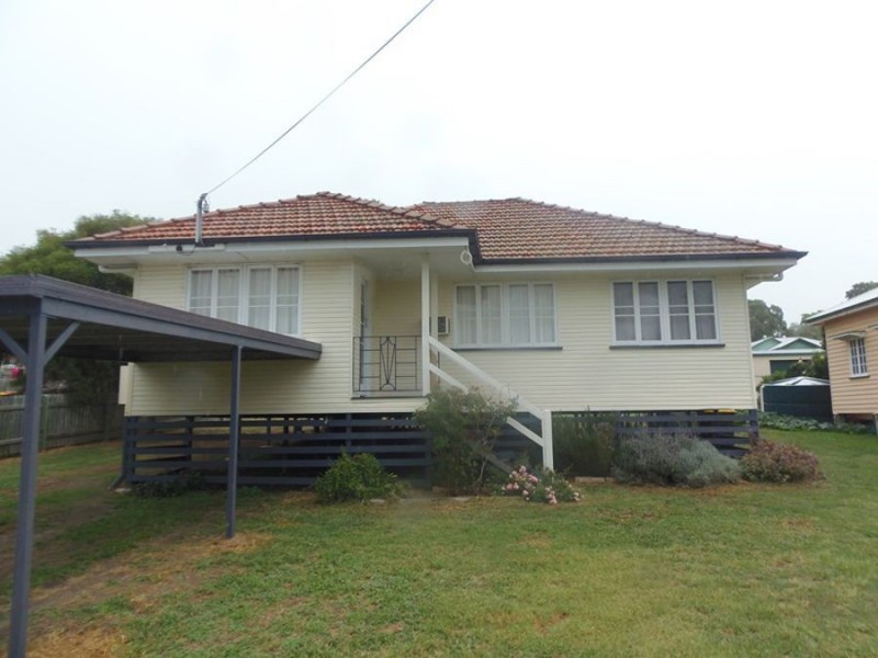 13 Murphy Street, Goomeri QLD 4601