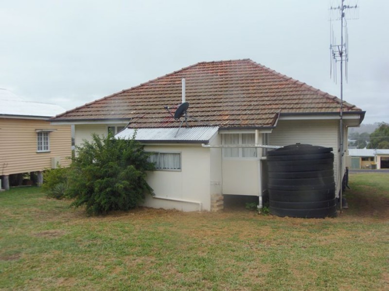 13 Murphy Street, Goomeri QLD 4601