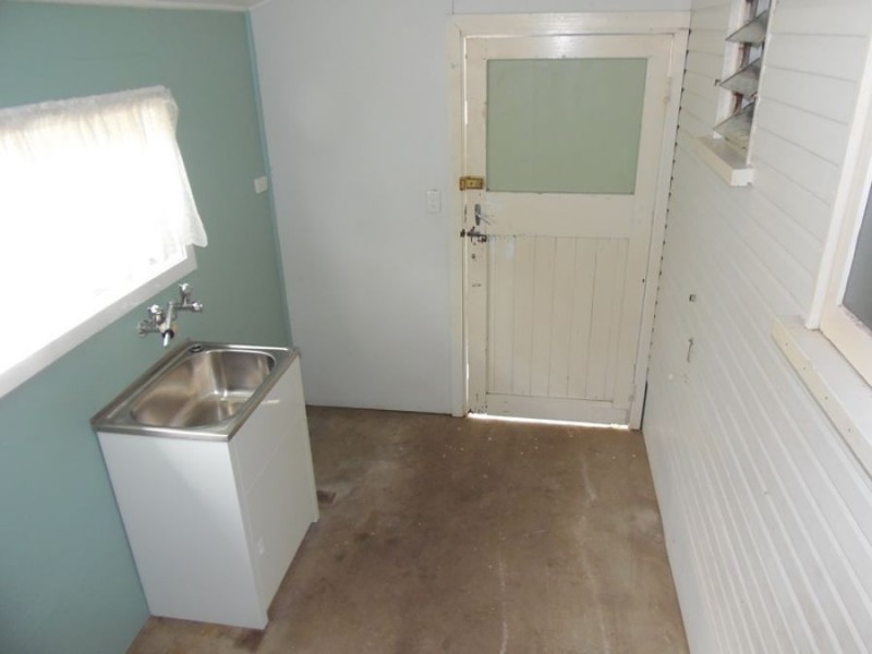 13 Murphy Street, Goomeri QLD 4601