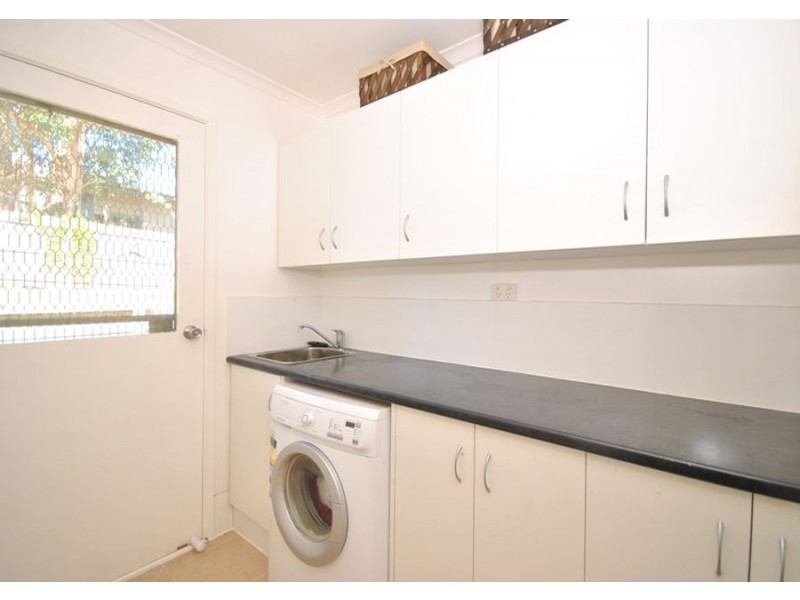 98 Stumm Rd, Southside QLD 4570