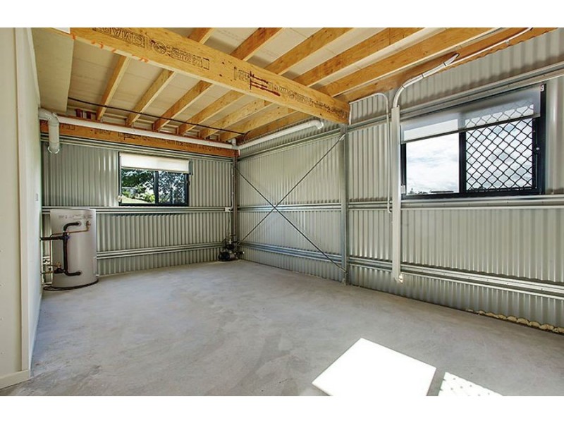 676 Bruce Highway, Chatsworth QLD 4570