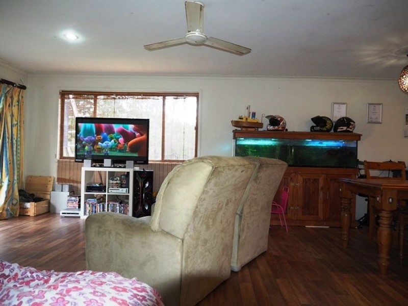 186 Counter Road, Wolvi QLD 4570