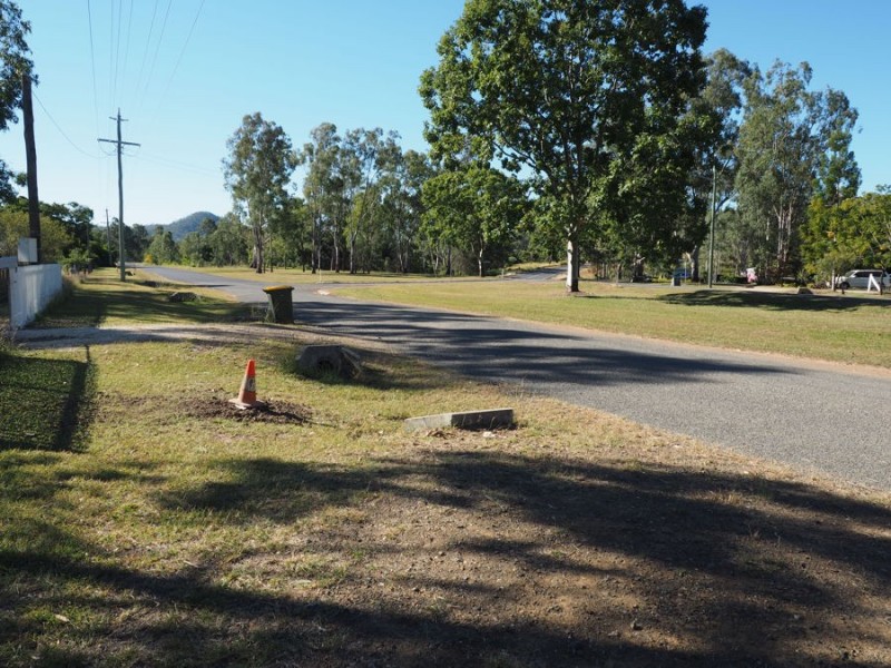 2 Fraser Street, Kilkivan QLD 4600