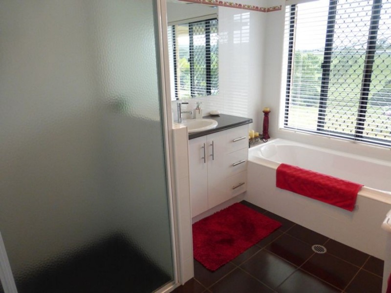113 Bridge Creek Road, Greens Creek QLD 4570