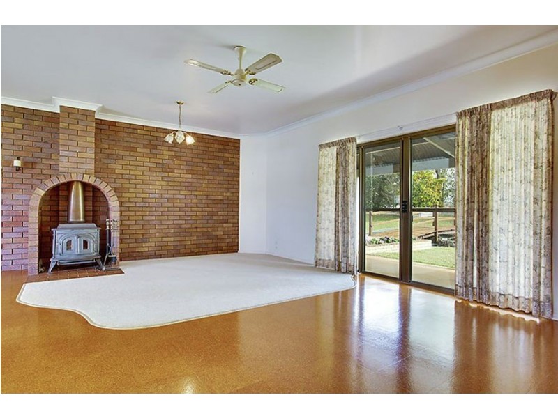 116 Benson Road, Araluen QLD 4570