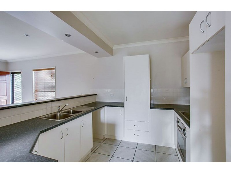 Units 1 – 5, 1 Harington Avenue, Southside QLD 4570