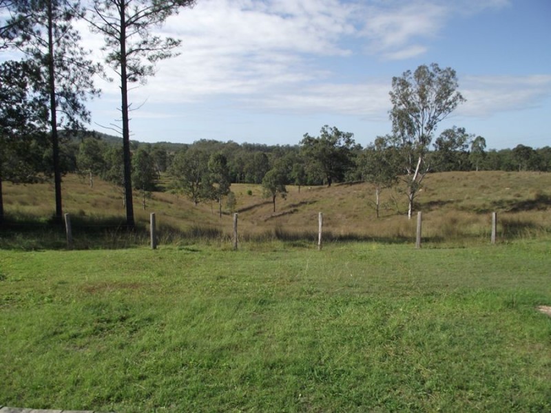 141 Clifton Creek Left Road, Brooweena QLD 4620