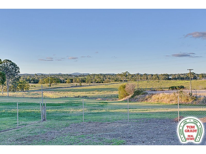 32 Noosa Road, Monkland QLD 4570