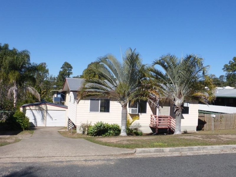 4 Loder Street, Southside QLD 4570