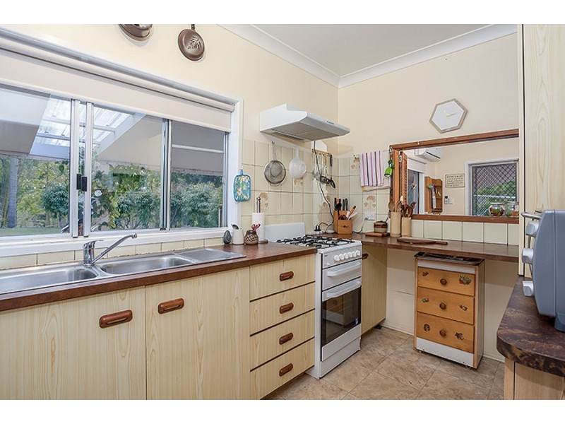 211 Hoopers Road, Curra QLD 4570