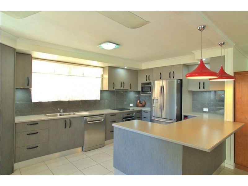 17 The Esplanade, Tin Can Bay QLD 4580