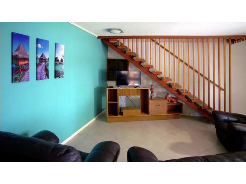17 The Esplanade, Tin Can Bay QLD 4580