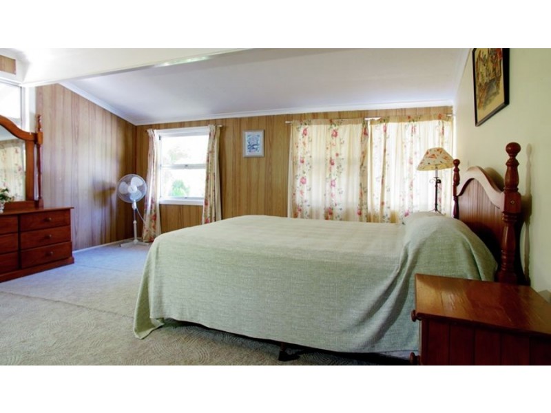 17 The Esplanade, Tin Can Bay QLD 4580