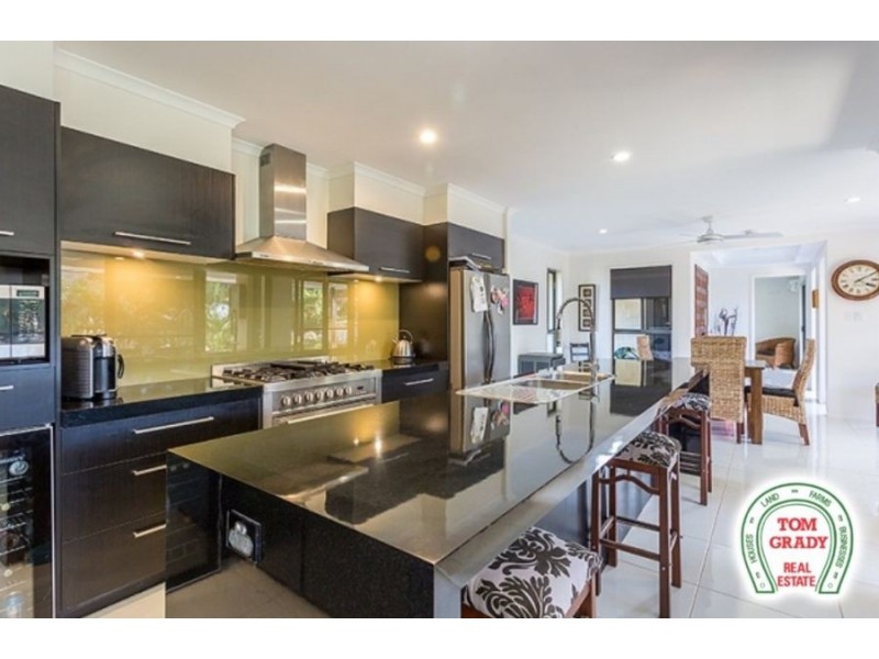 15 Overton Way, Kin Kin QLD 4571