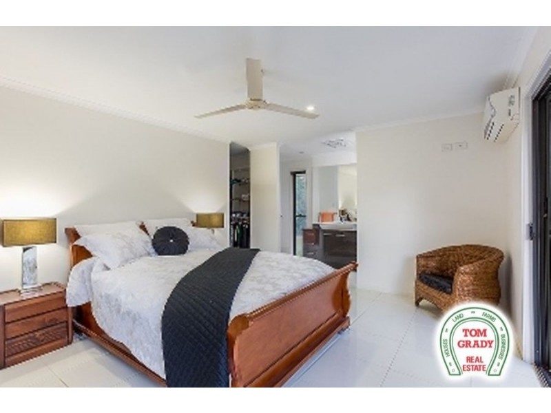 15 Overton Way, Kin Kin QLD 4571