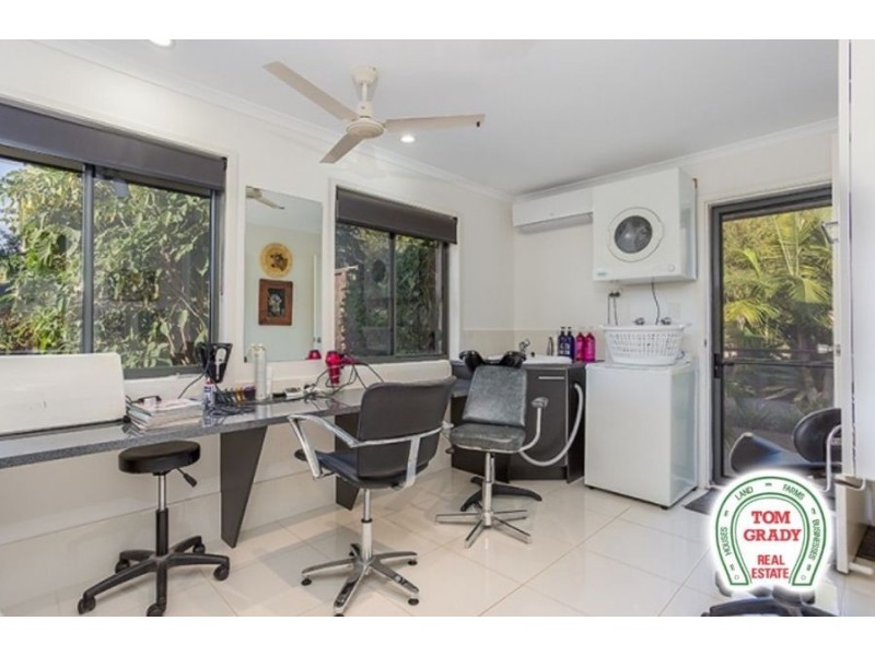 15 Overton Way, Kin Kin QLD 4571