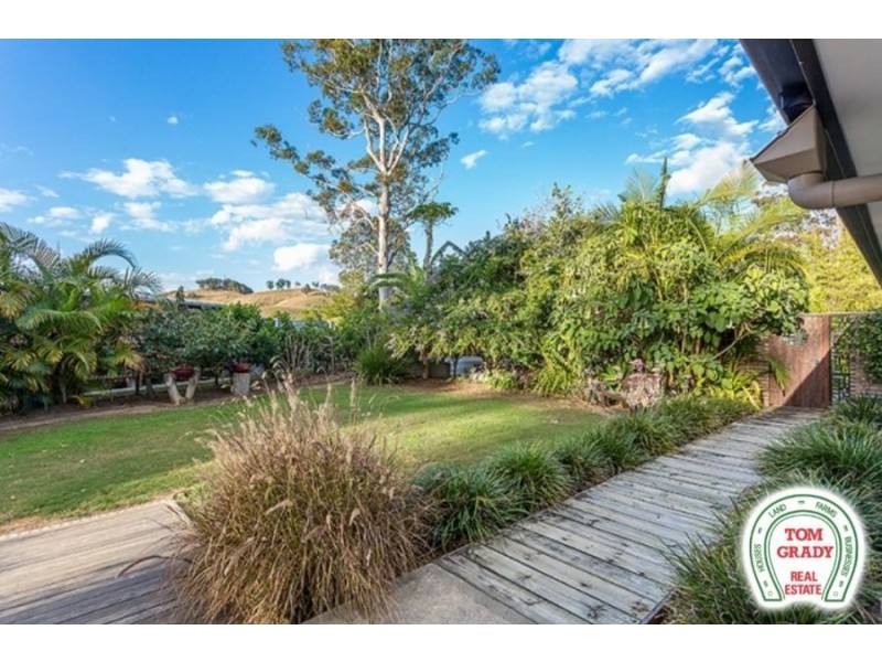 15 Overton Way, Kin Kin QLD 4571