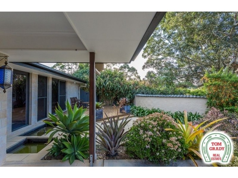 15 Overton Way, Kin Kin QLD 4571