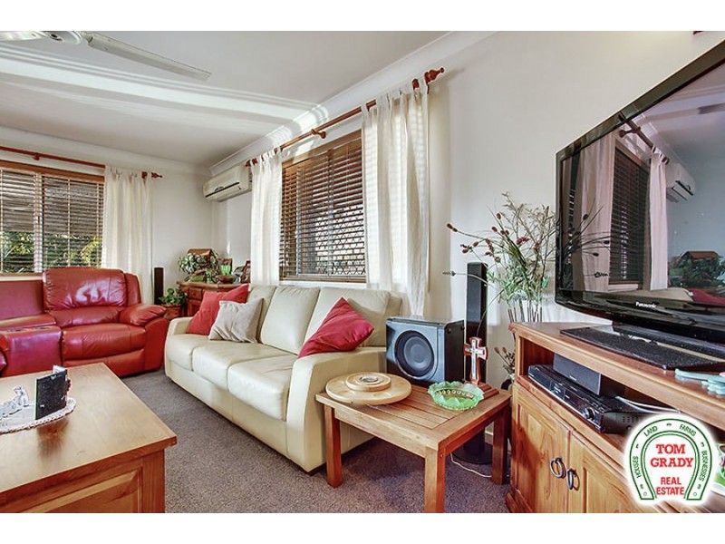 2 Johnstone Road, Southside QLD 4570