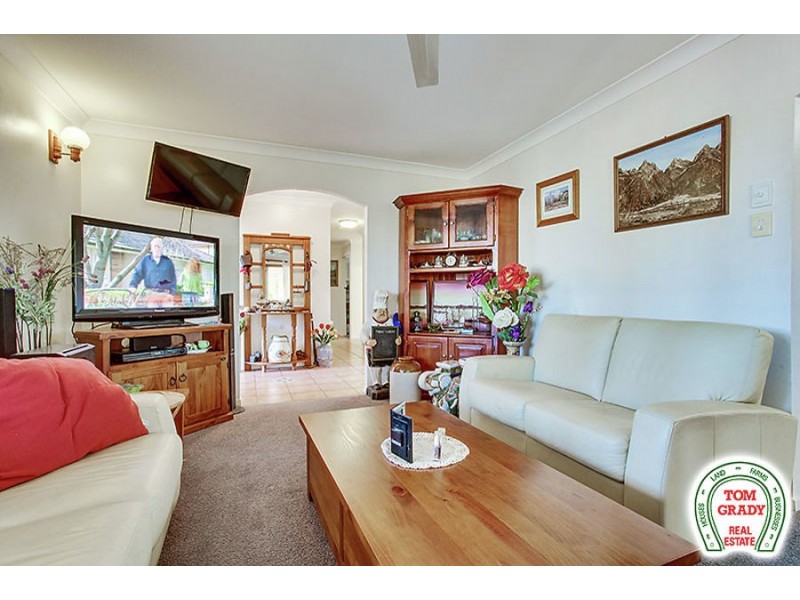 2 Johnstone Road, Southside QLD 4570