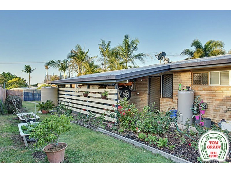 2 Johnstone Road, Southside QLD 4570