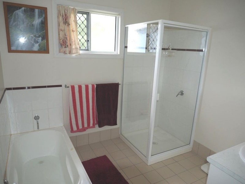 23 Llewellyn Street, Goomeri QLD 4601