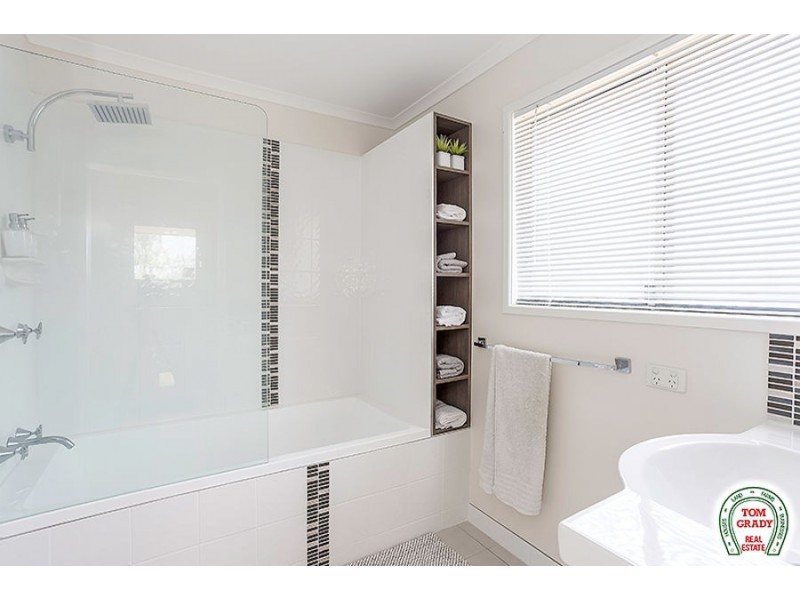 150 Groundwater Road, Southside QLD 4570