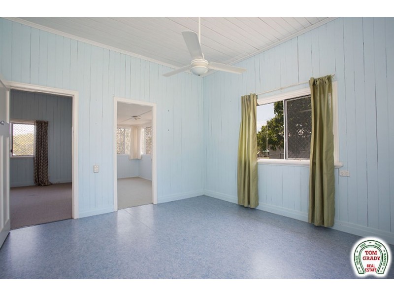 17 Carrington Avenue, Gympie QLD 4570