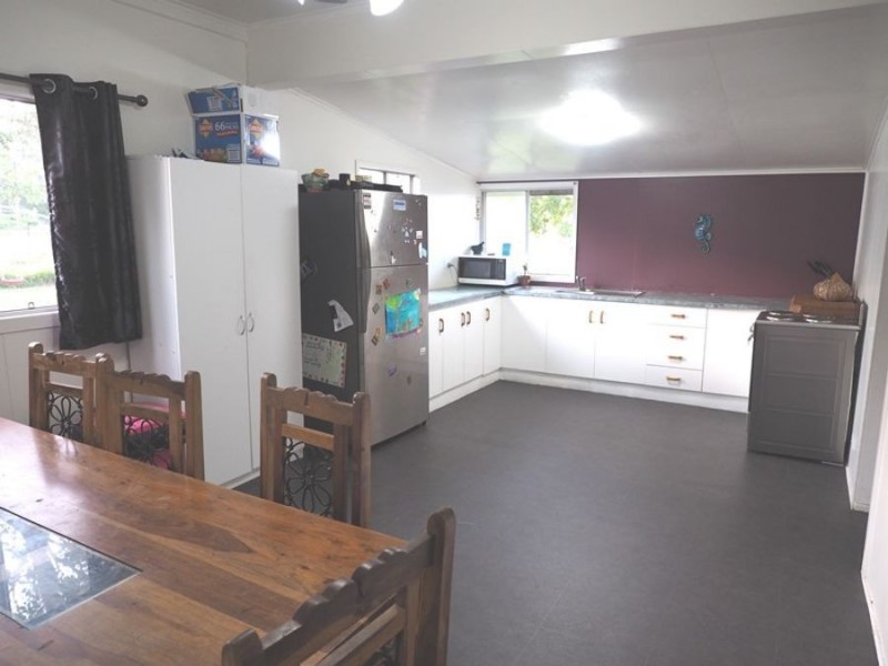 18 Mullins Creek Road, Goomboorian QLD 4570