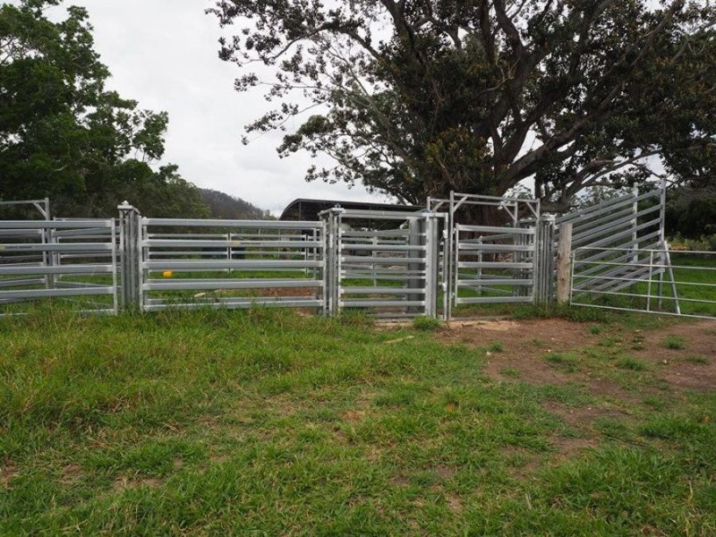 18 Mullins Creek Road, Goomboorian QLD 4570