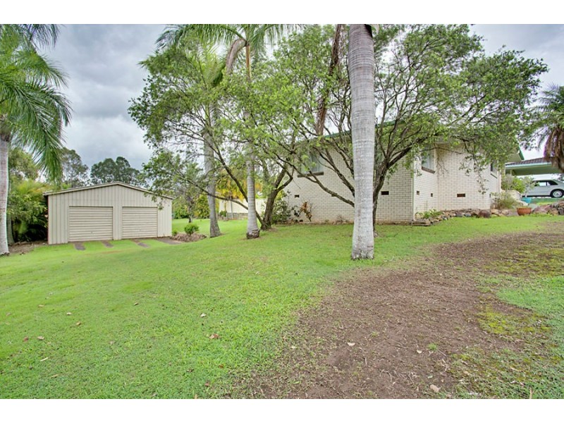 2 Grevillea Avenue, Southside QLD 4570