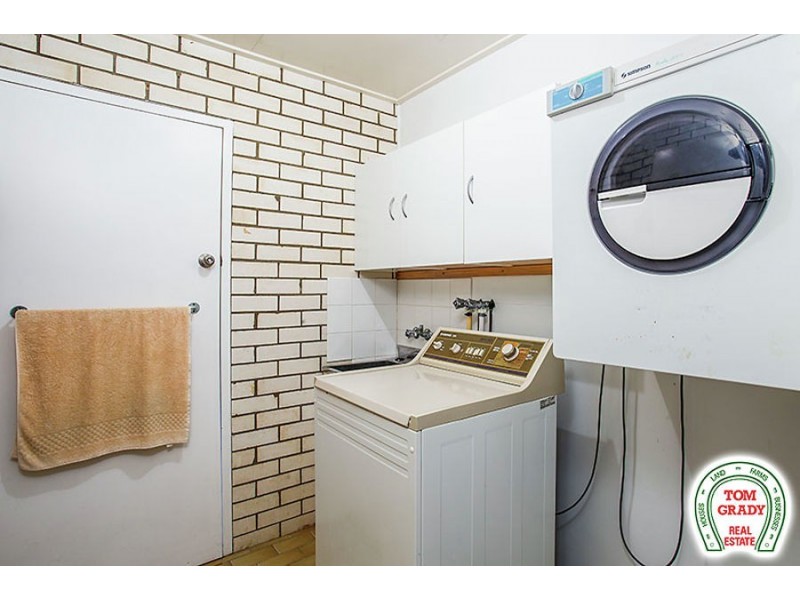 2 Grevillea Avenue, Southside QLD 4570