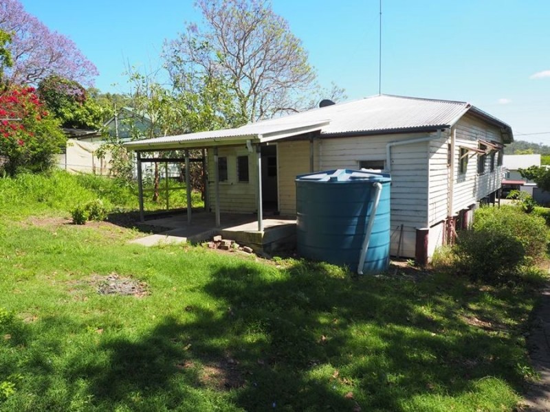 10 May Street, Goomeri QLD 4601