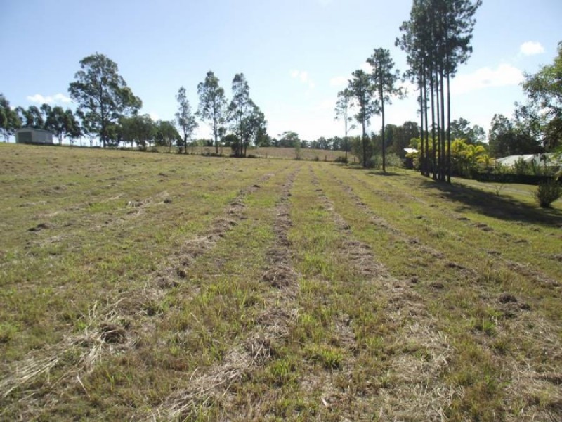 9 Arborten Road, Glenwood QLD 4570