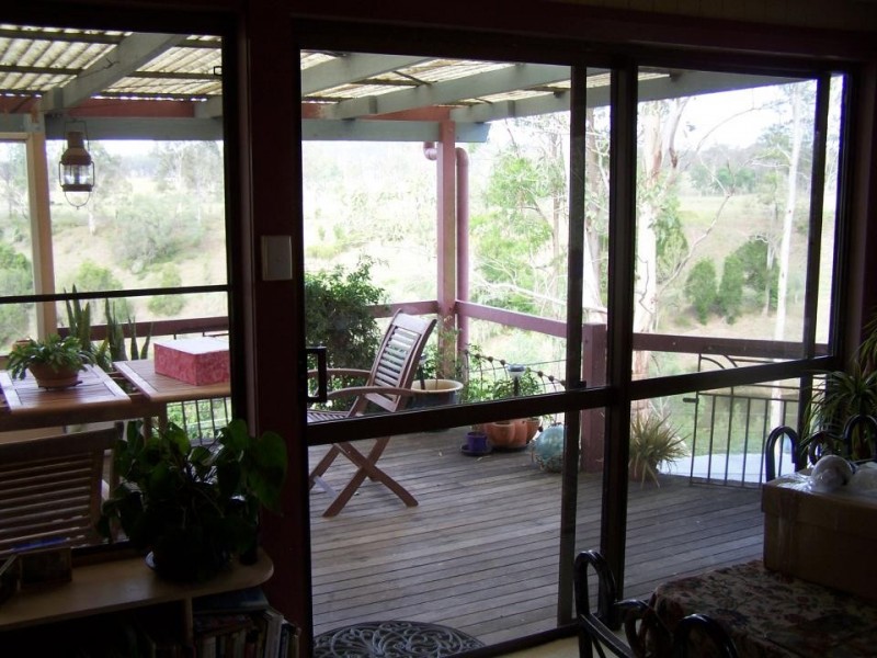 Bells Bridge QLD 4570