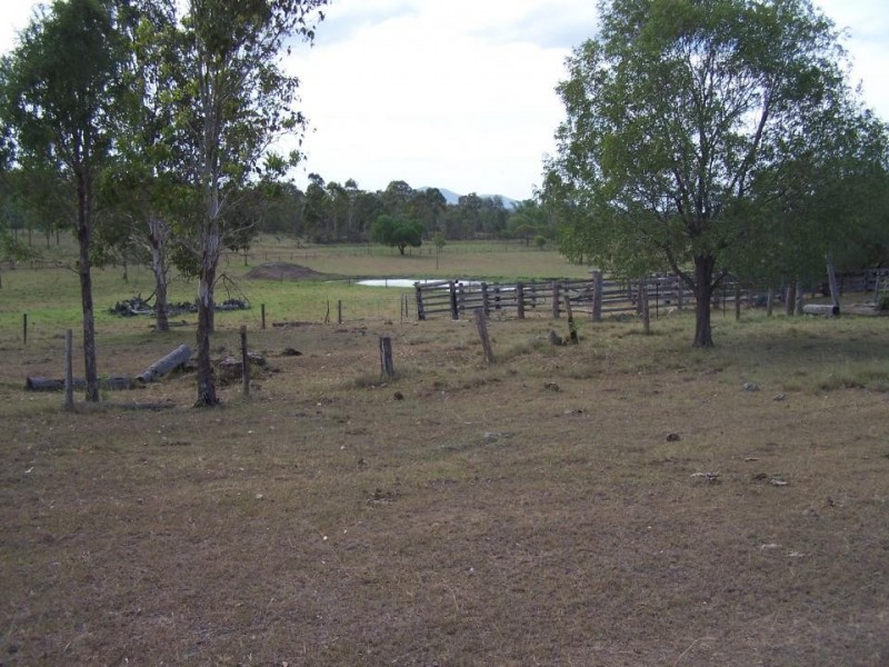 Bells Bridge QLD 4570
